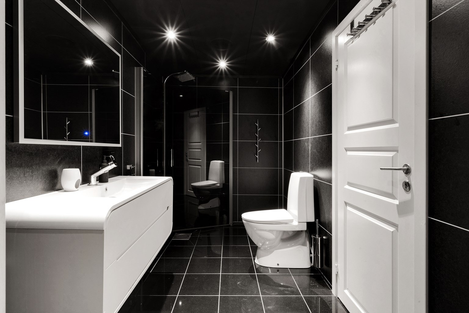 Baderommet er meget lekkert Galleribilde