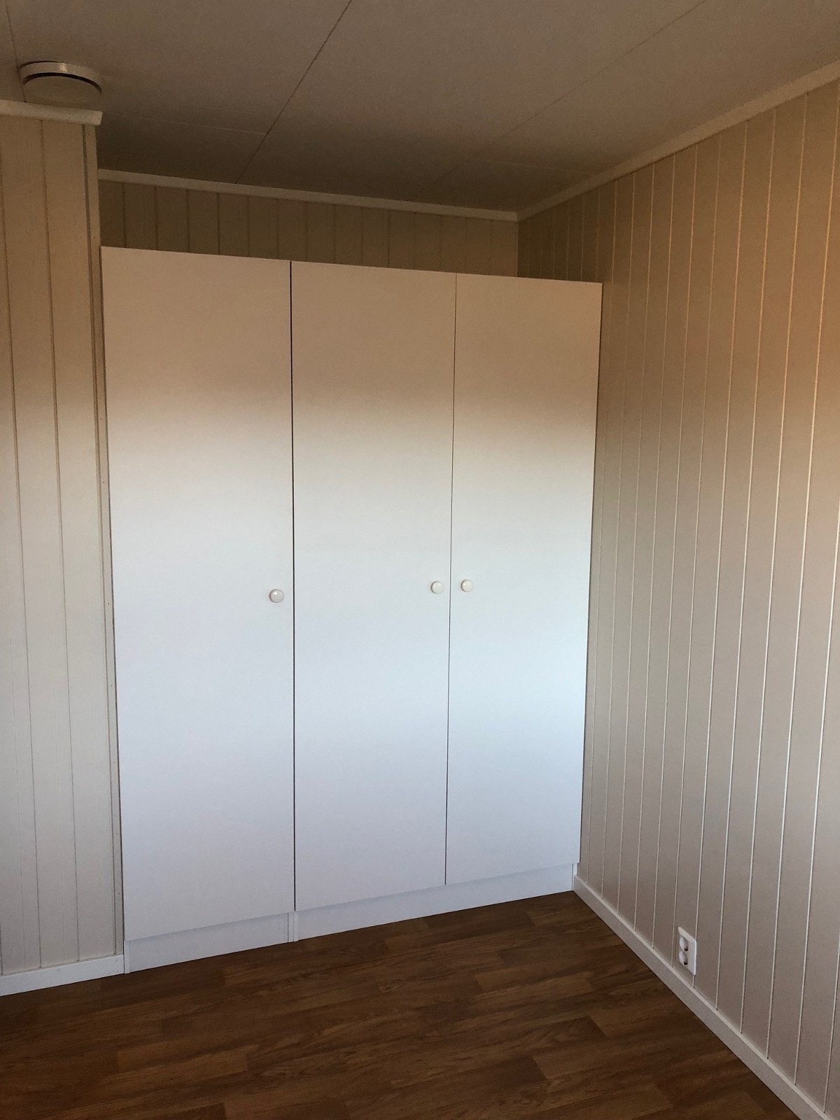 Soverom sokkelleilighet fra tilsvarende leilighet Galleribilde