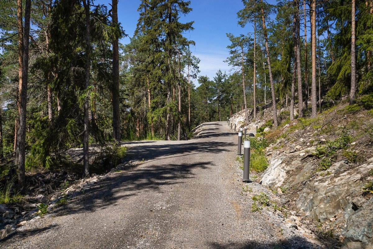 Vei frem til boligen. Galleribilde