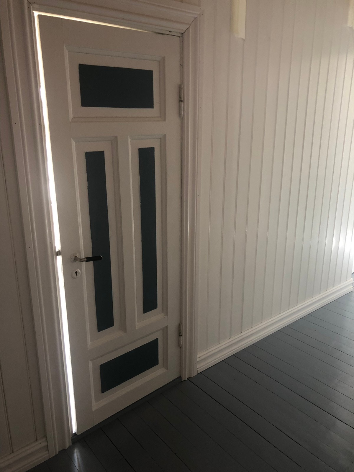 Rom 3, entré Galleribilde