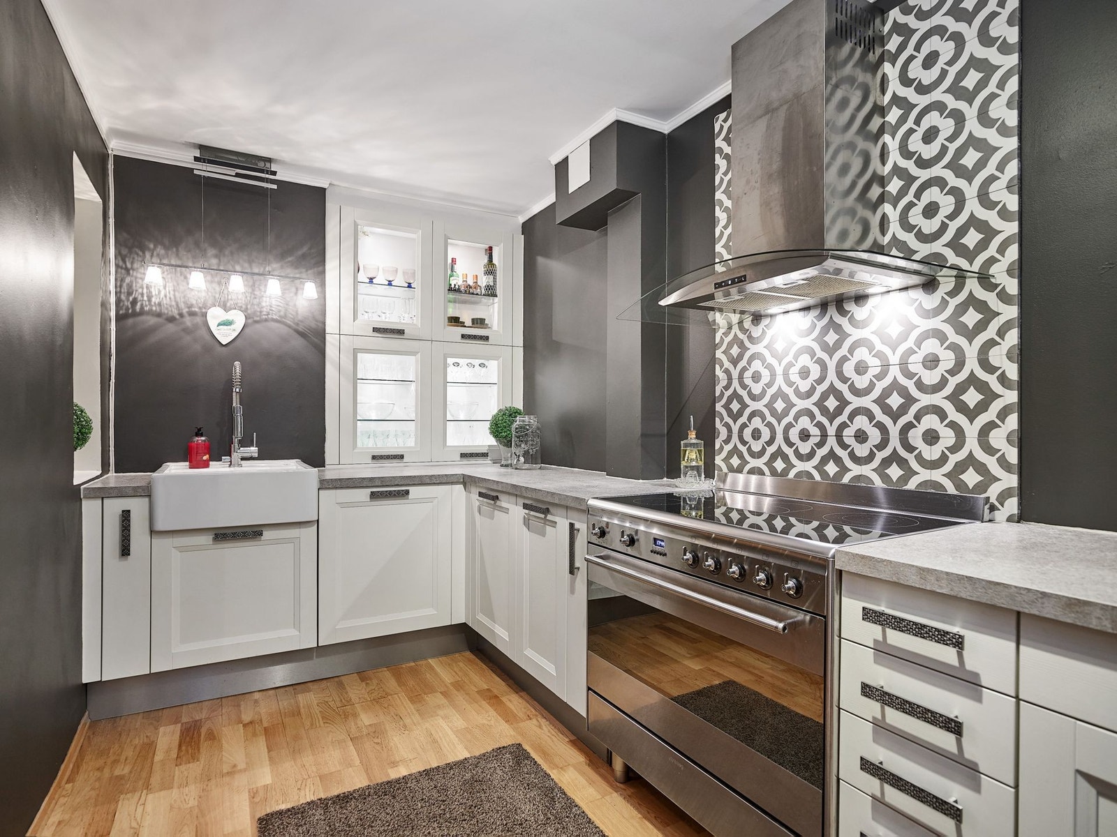 Lekkert, moderne og tidsriktig kjøkken, nytt i 2019 Galleribilde