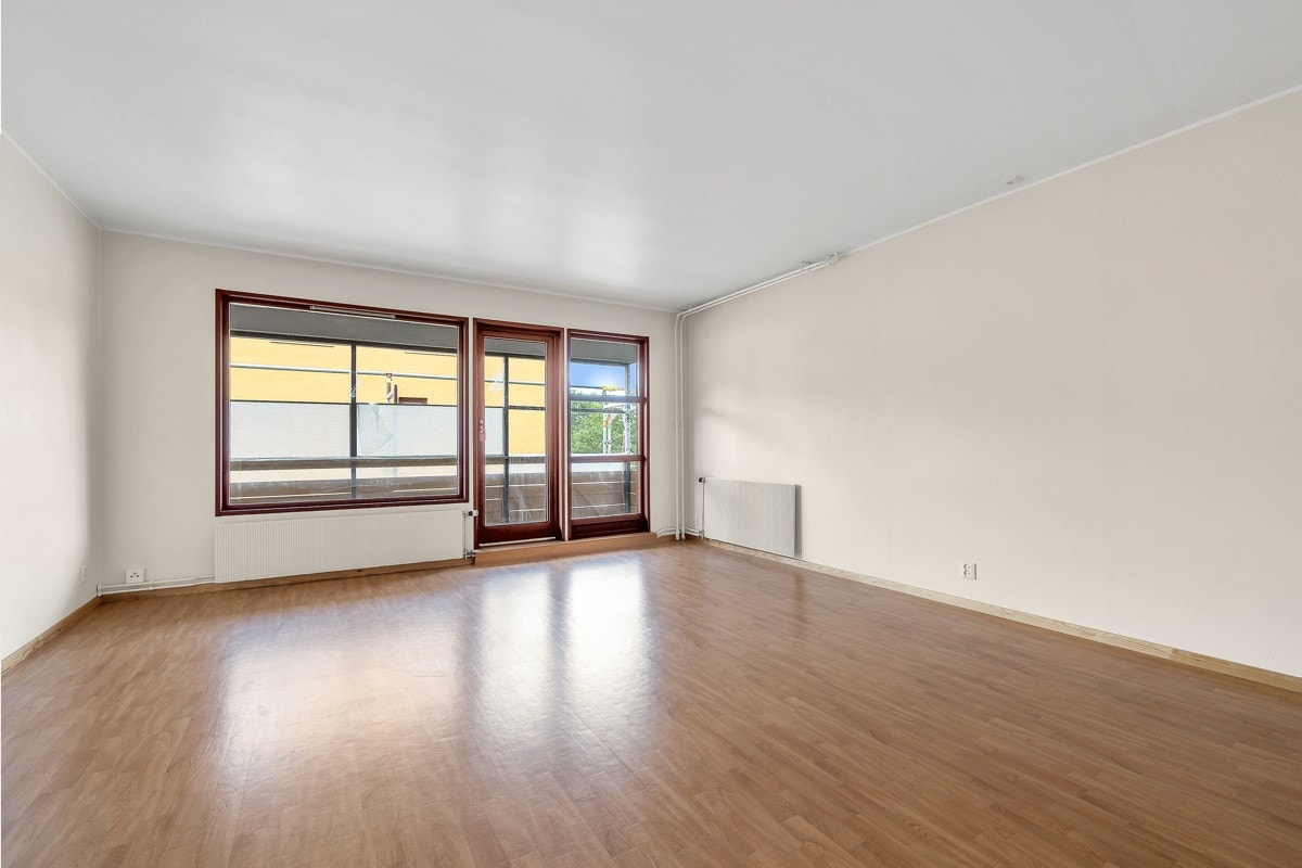 Varmtvann og fyring v/fjernvarme er inkludert i felleskostnadene. Galleribilde