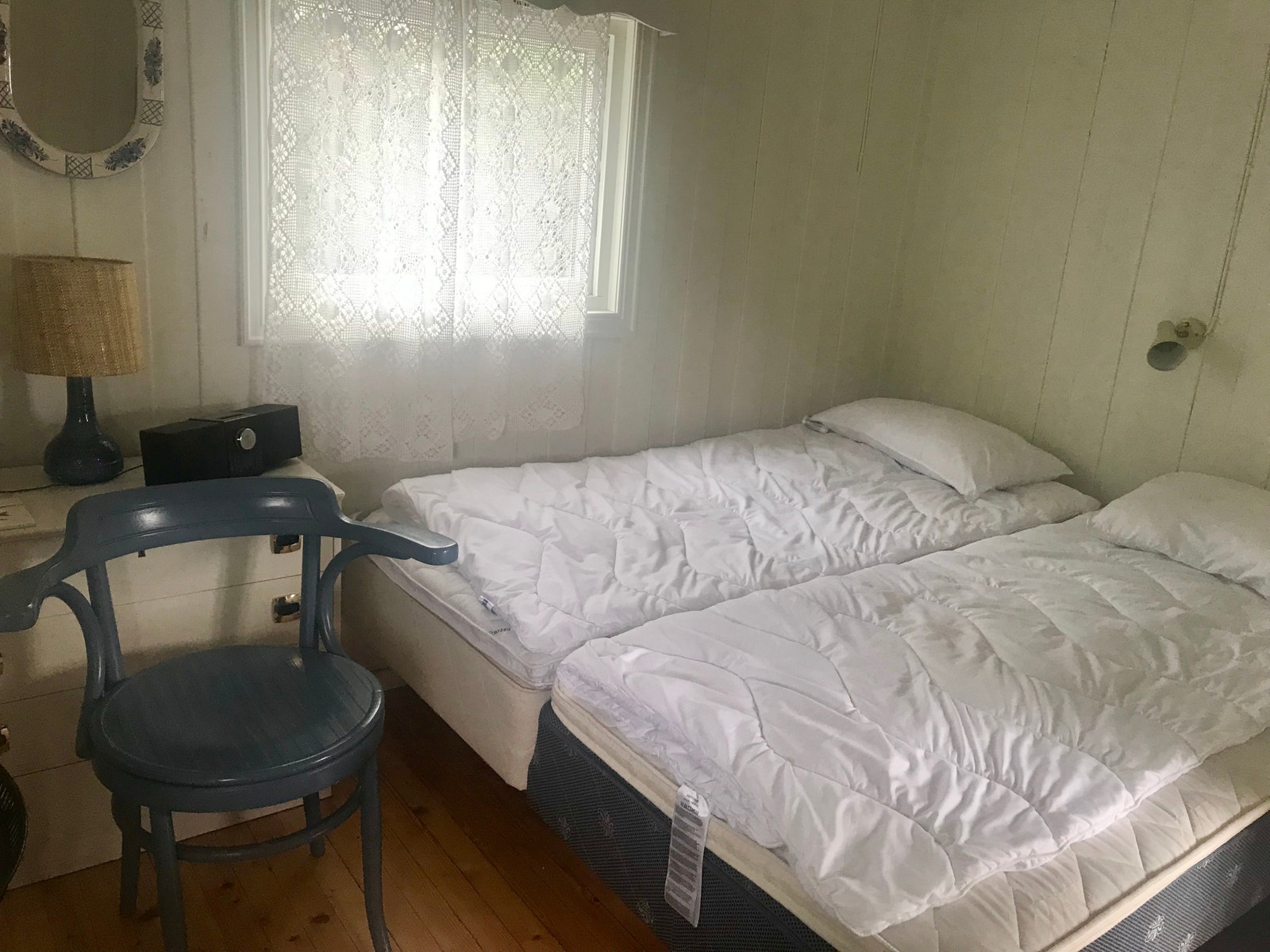 Stort soverom anneks , seng 200x180 cm Galleribilde