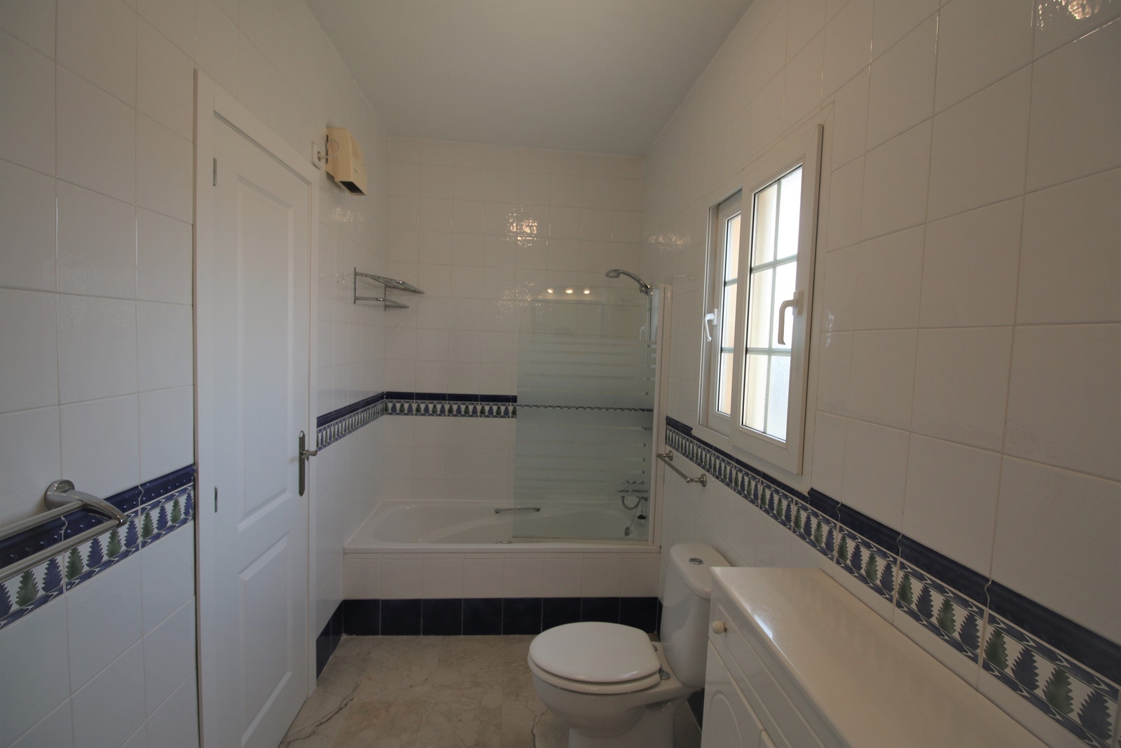 Bad 2. etasje Galleribilde