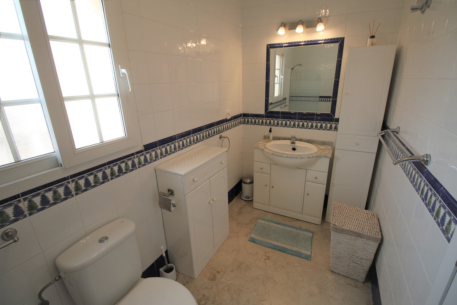 Bad 2. etasje Galleribilde