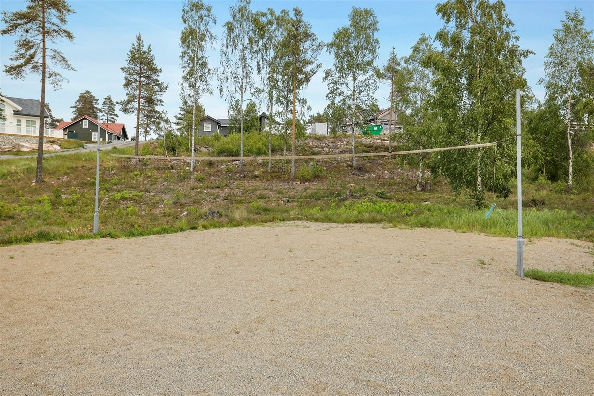 Felles Sandvolleyballbane! Galleribilde