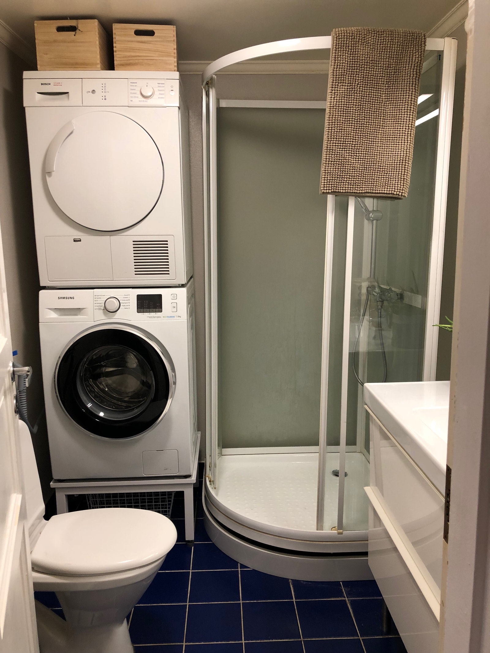 Badet Galleribilde