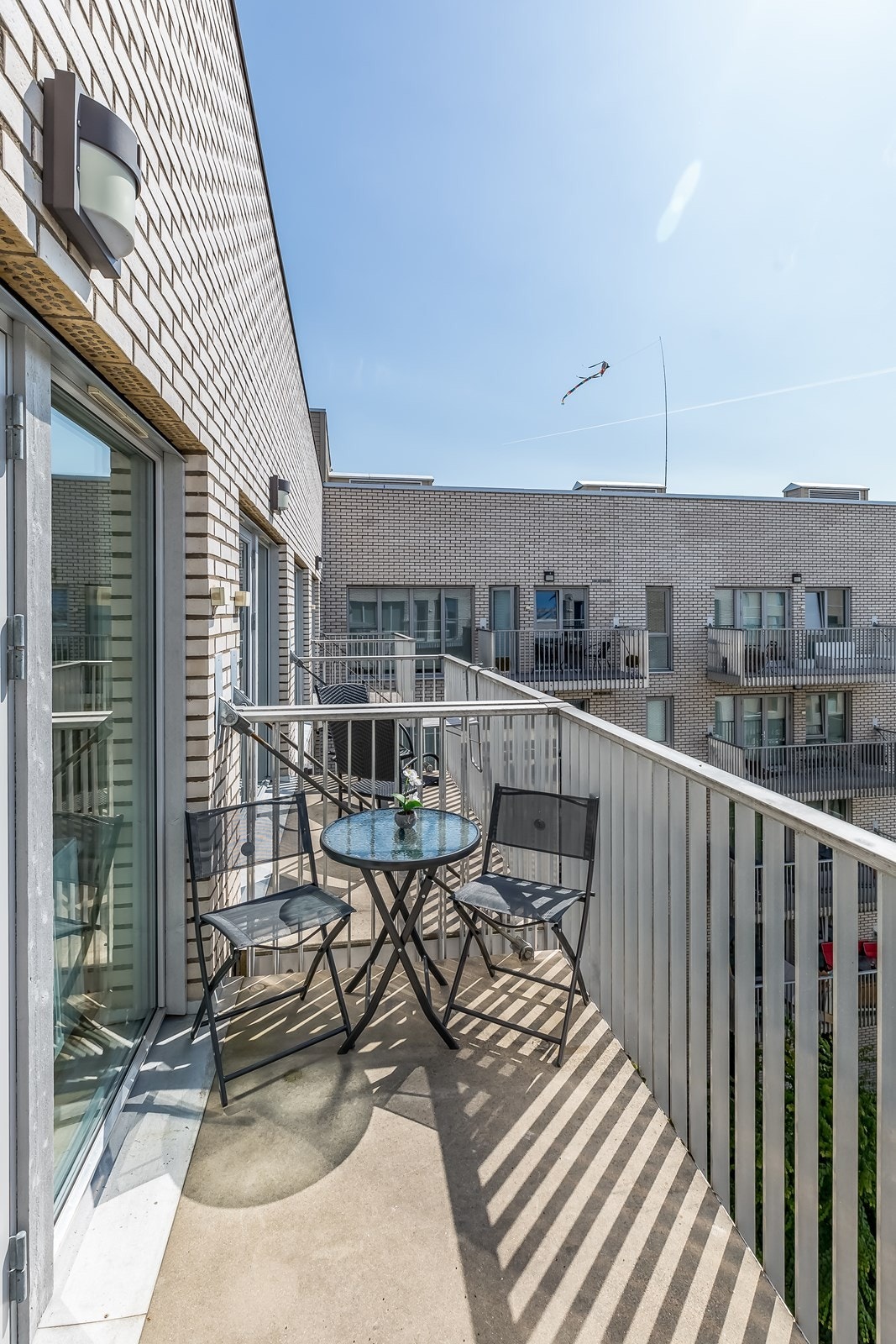 Det er også tilgang til felles takterrasse med panorama utsikt utover Oslo by. Galleribilde