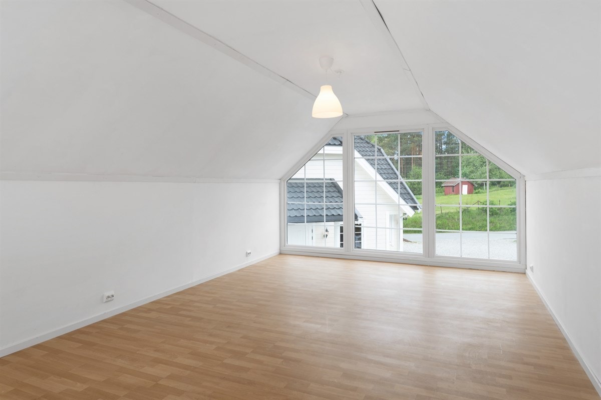 Innredet garasjeloft. Galleribilde