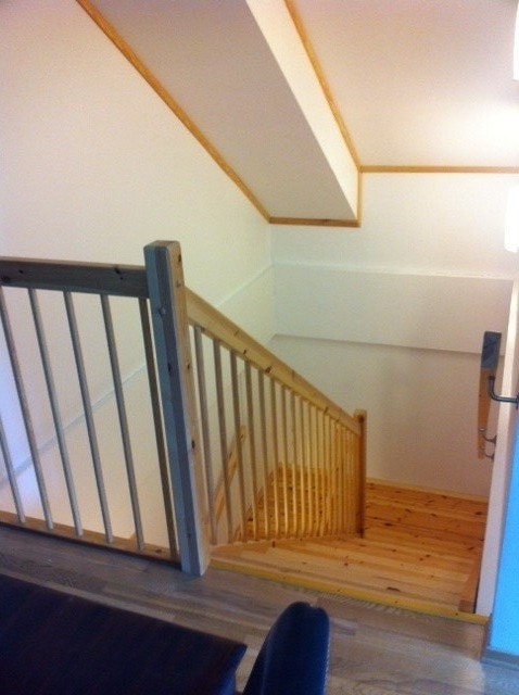 2-roms leilighet 47/52m2. trapperom Galleribilde