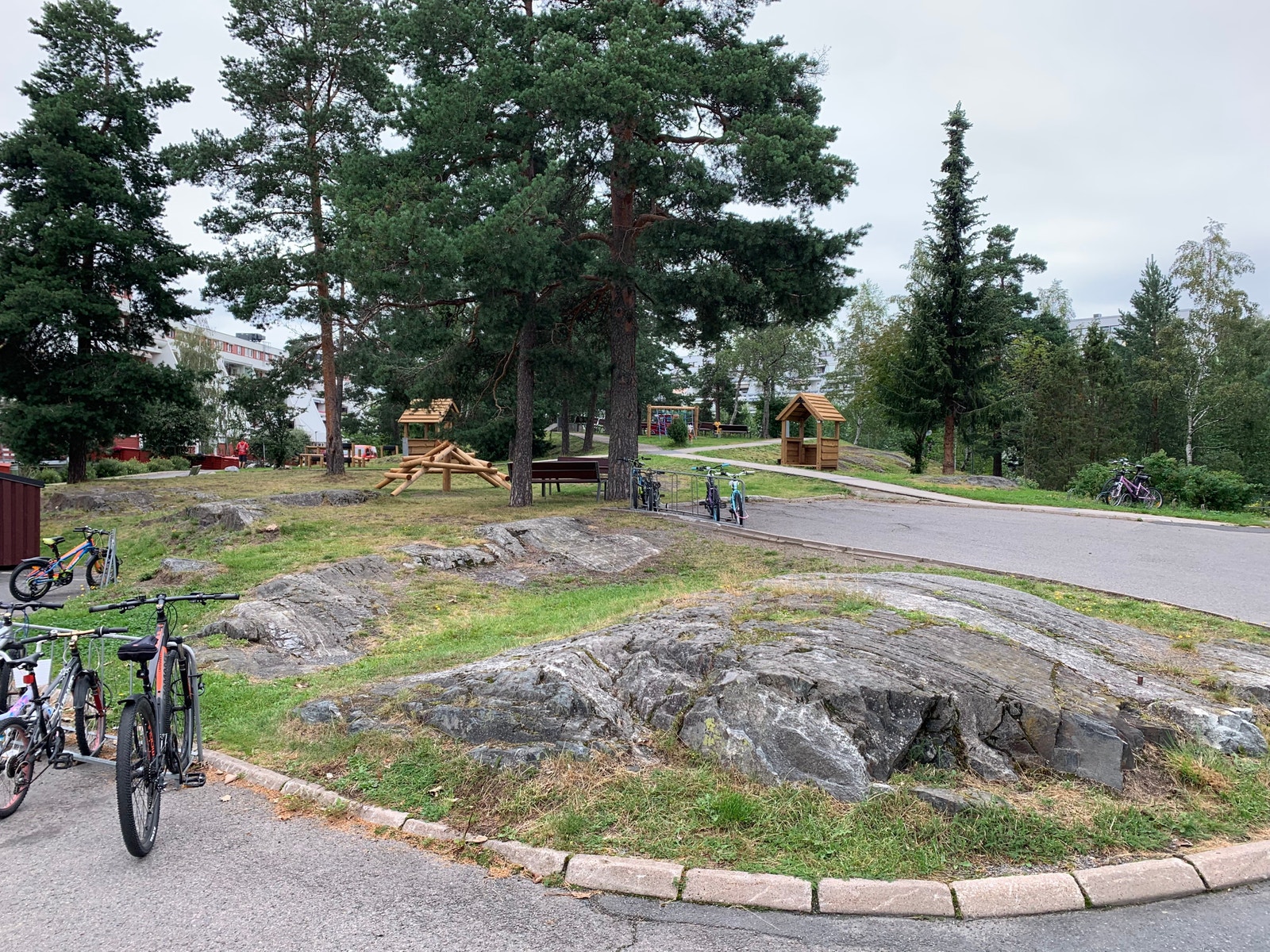 Uteområdet (kan sees fra balkongen) Galleribilde