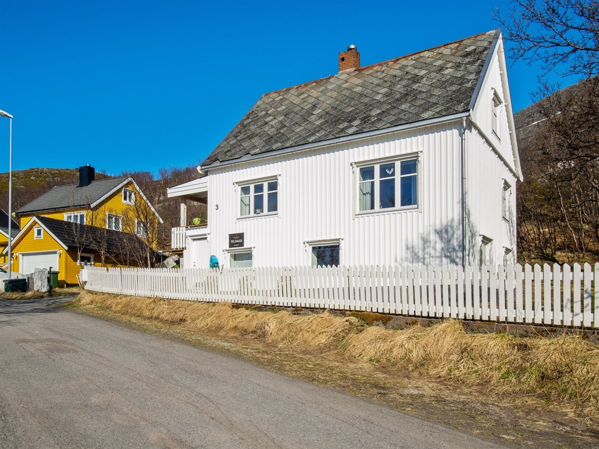 Maiken B. Paulsen v/ Privatmegleren har gleden av å presentere Stien 3.