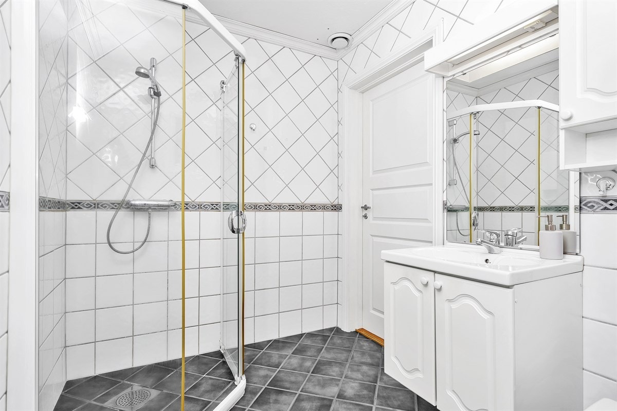 Varmekabler i gulvet Galleribilde