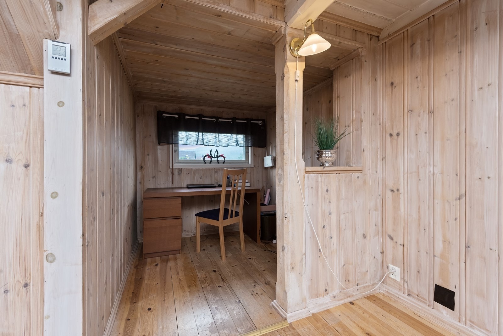 I stuen er det egen kontor plass Galleribilde