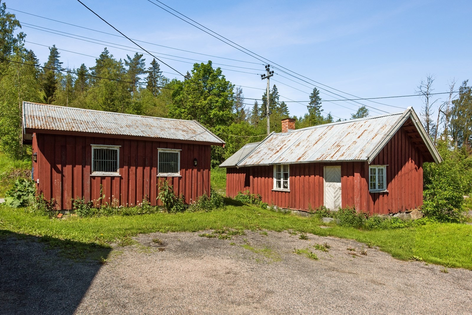 Grisehus, bryggerhus og stall for 2 hester. Galleribilde