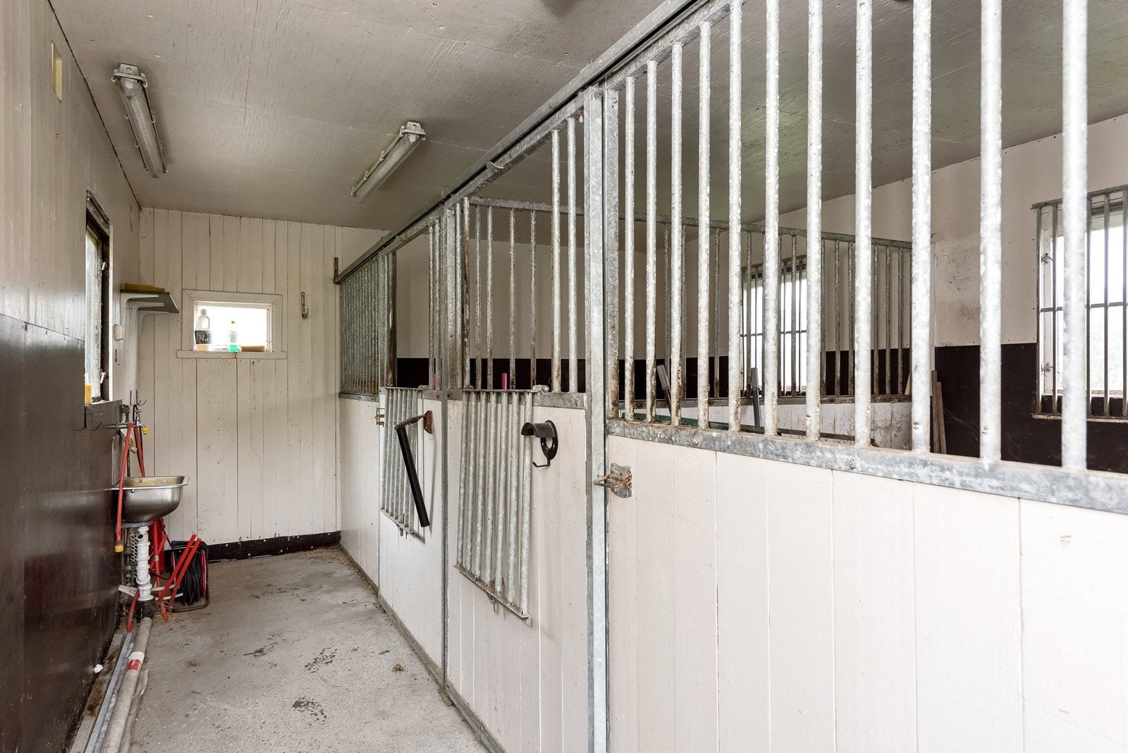 Stall med plass til 2 hester Galleribilde