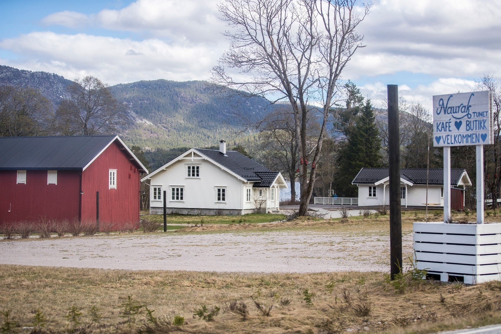 Naurakstunet Galleribilde