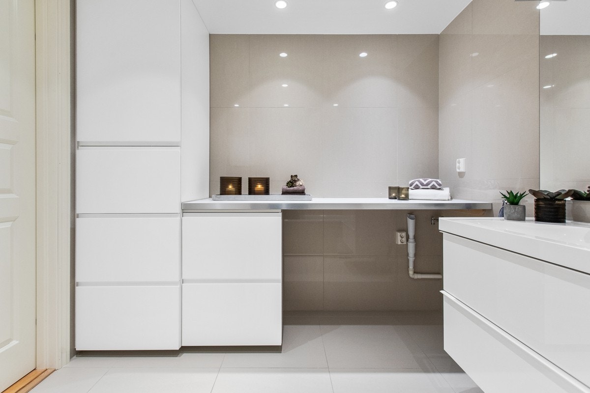 Praktisk løsning for vaskemaskin og tørketrommel. Galleribilde