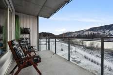 Balkong på hele 14 m2 Galleribilde