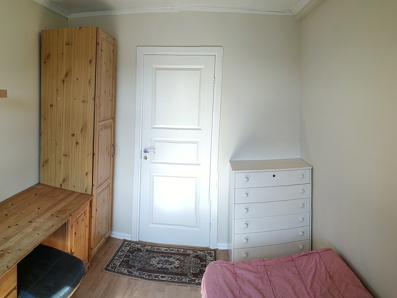 Rom 3.800 pr mnd + strøm Galleribilde