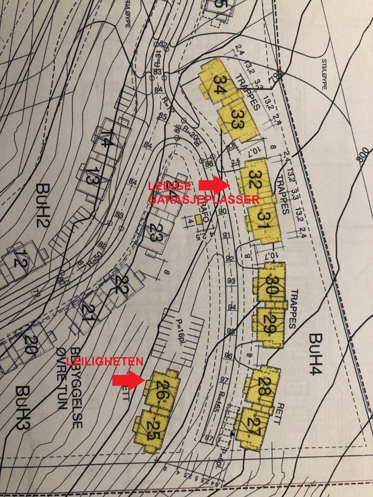 Mulighet for kjøp av garasjeplass med plass til 2 biler like ved leiligheten Galleribilde