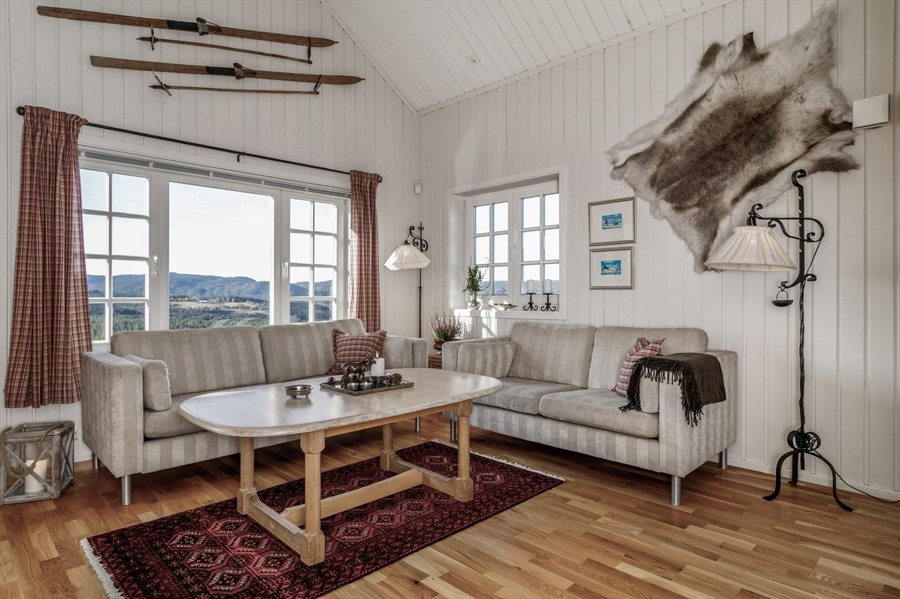 Store og mange vindusflater Galleribilde