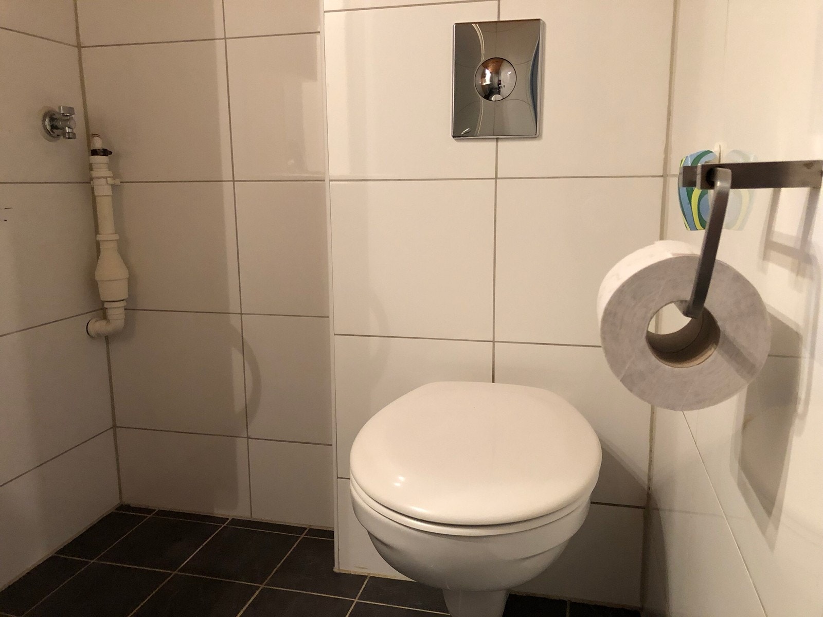 Opplegg for vaskemaskin. Galleribilde