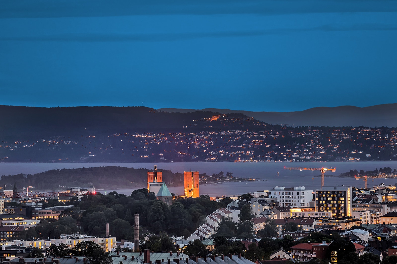 Du ser store deler av Oslo fra taket Galleribilde