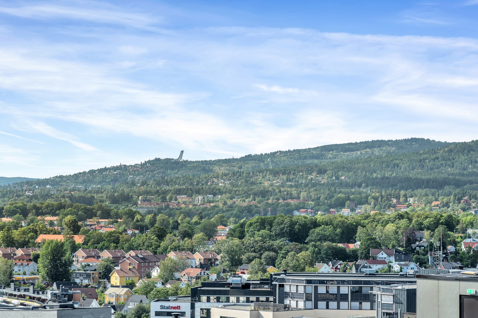 Utsikten fra takterrassen - Holmenkollen Galleribilde