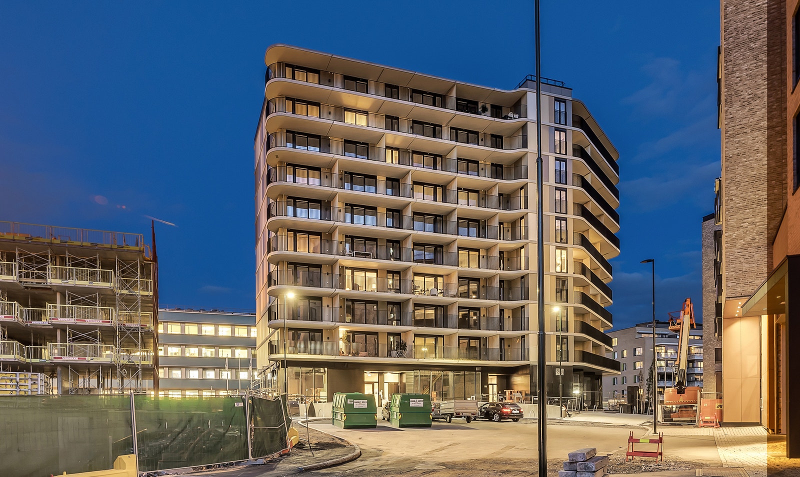 Leiligheten ligger i 7. etasje, ca. midt i bygget Galleribilde