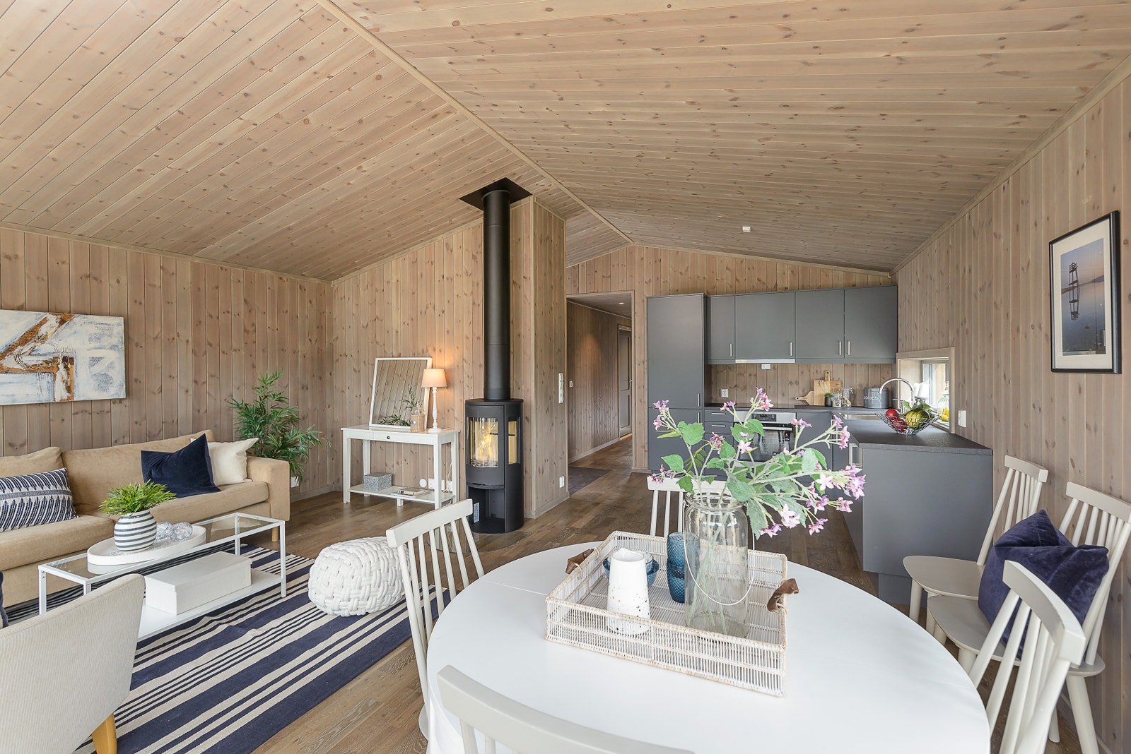 interiørbilder fra en annen Tinde Hytte Galleribilde