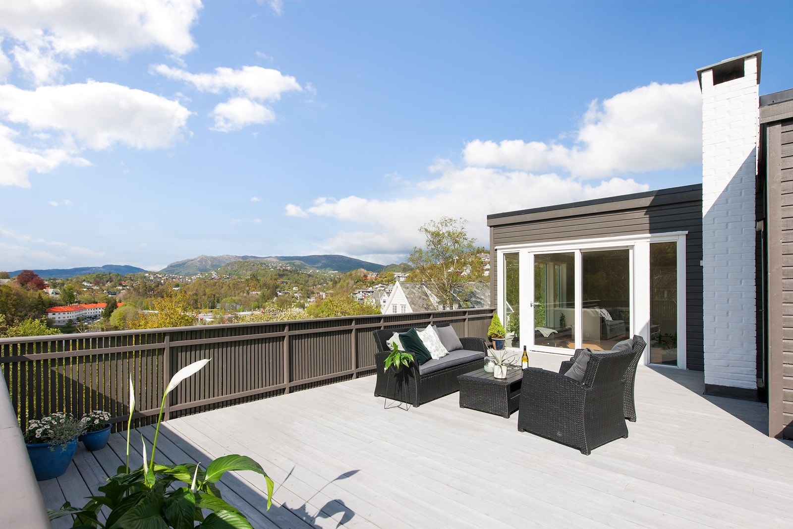 Fantastisk takterrasse med flotte solforhold Galleribilde