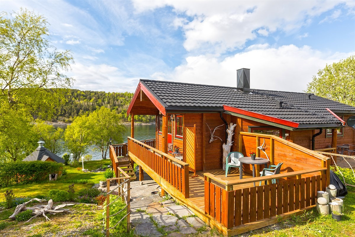 Velkommen til Laukengveien 26! En meget flott beliggende eiendom i Saltstraumen
