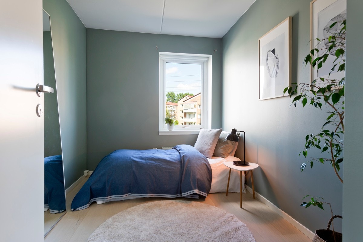 Rommene er i dag innredet til barnerom og gjesterom, men kan også fungere som kontor eller annet om ønskelig. Her er mulighetene mange! Galleribilde