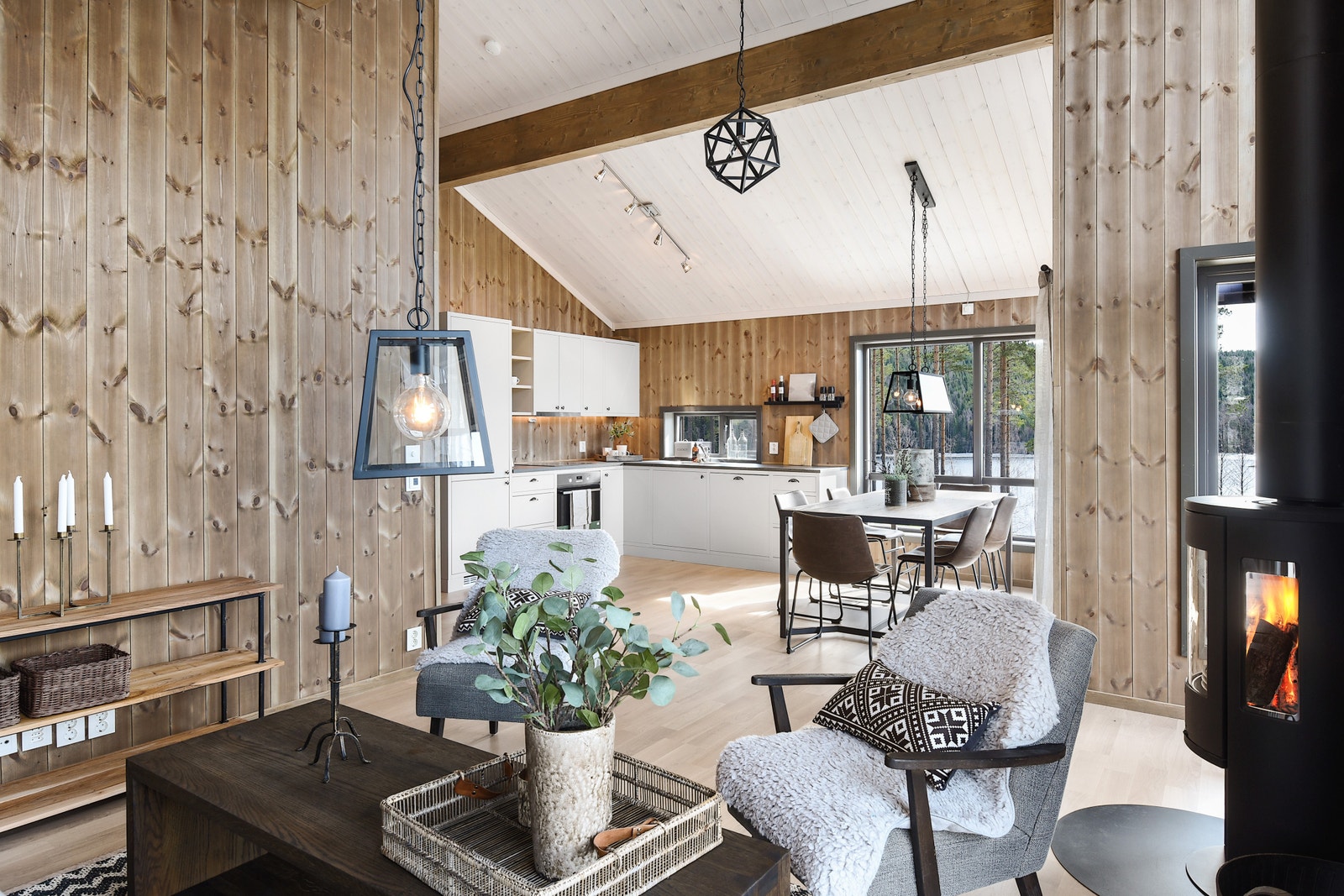 interiørbilde fra en annen Tinde Hytte Galleribilde