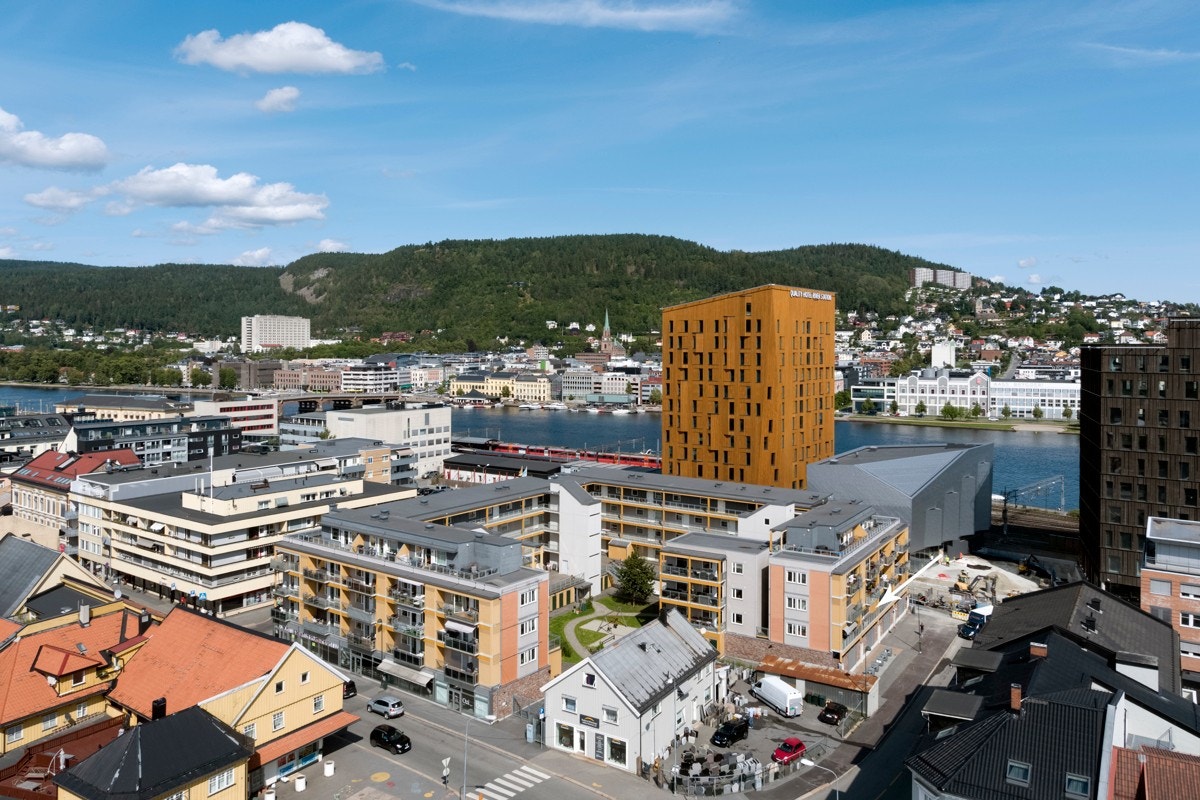 Kort vei til Drammenselven og byens populære elvepromenade. Galleribilde