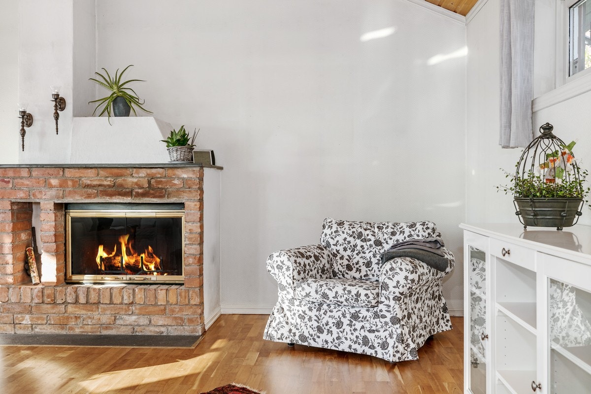 Peis i stuen Galleribilde