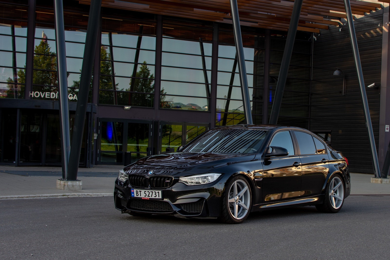 BMW M3 1