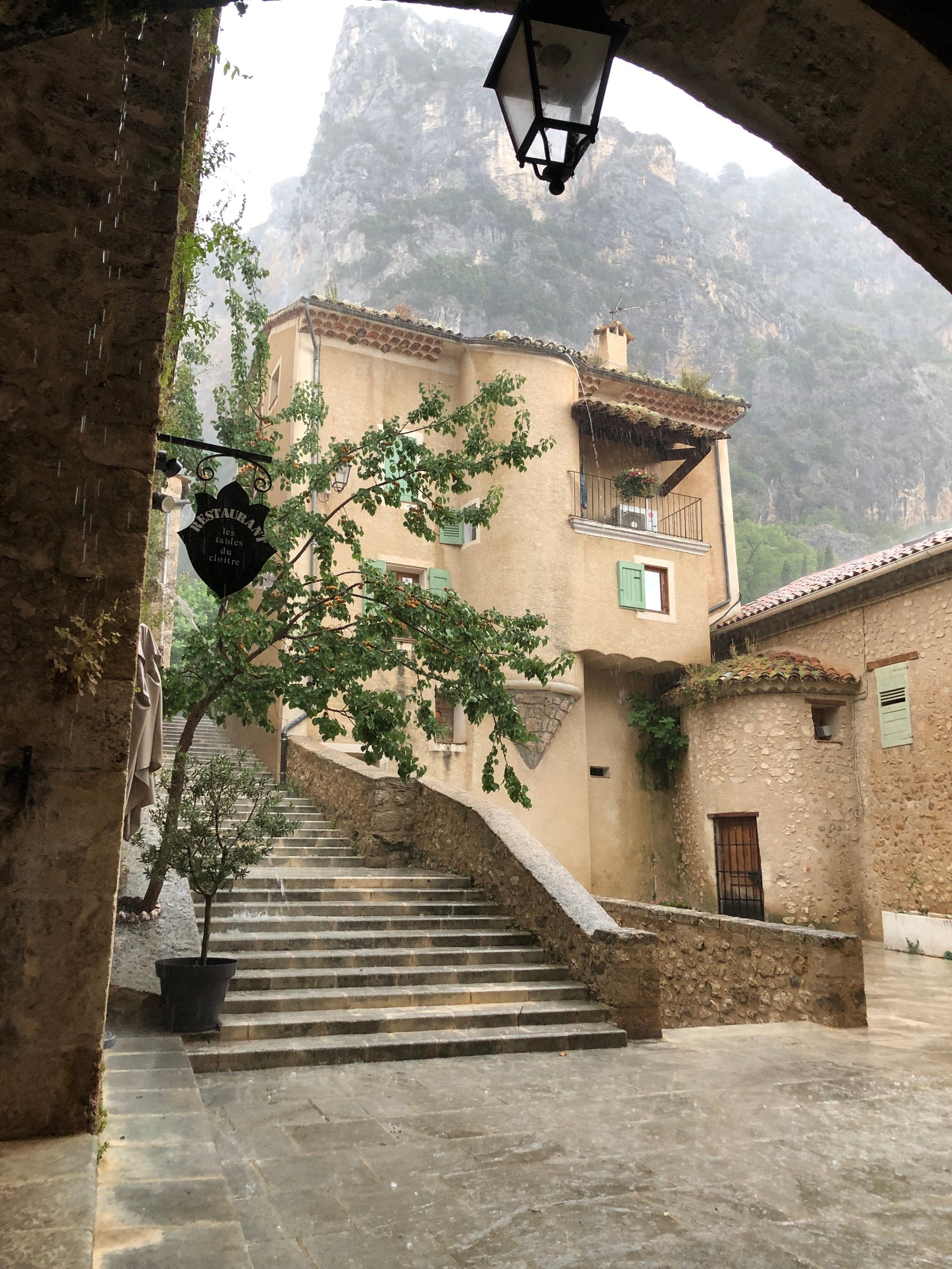 Mostiers-Sainte-Marie Galleribilde