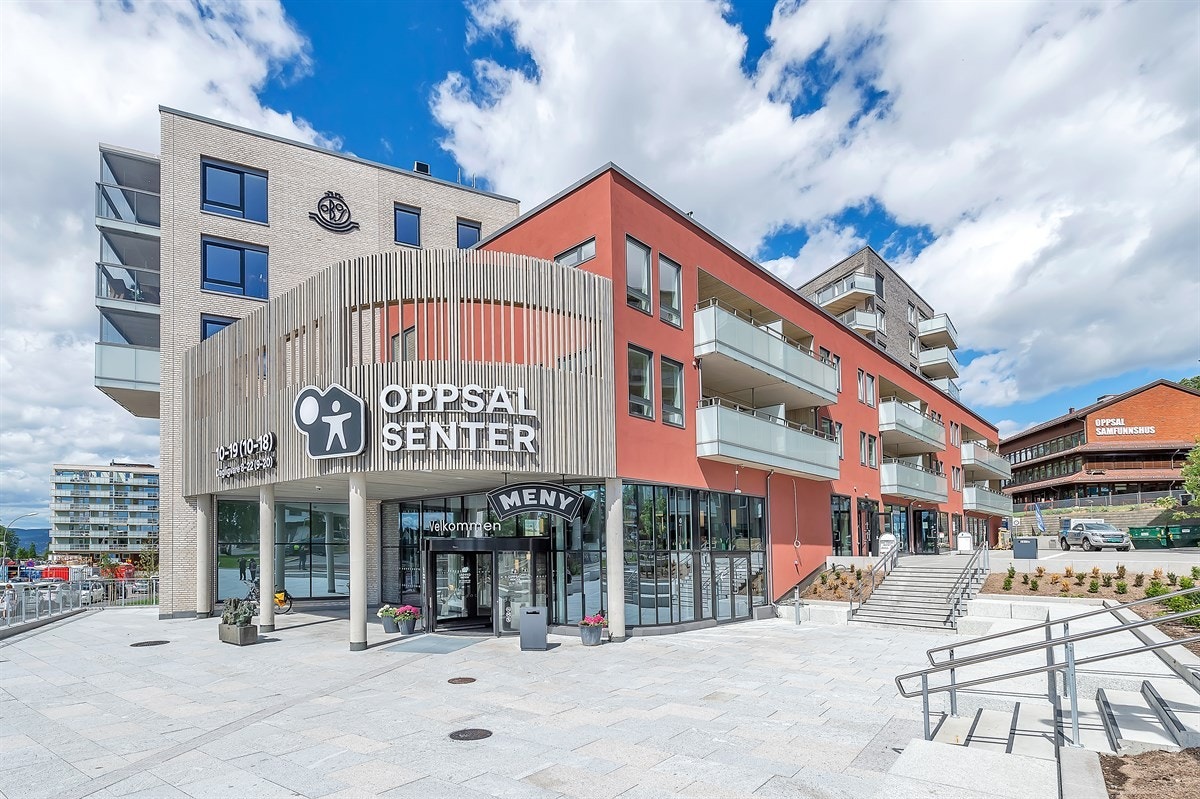 Nye Oppsal senter. Galleribilde