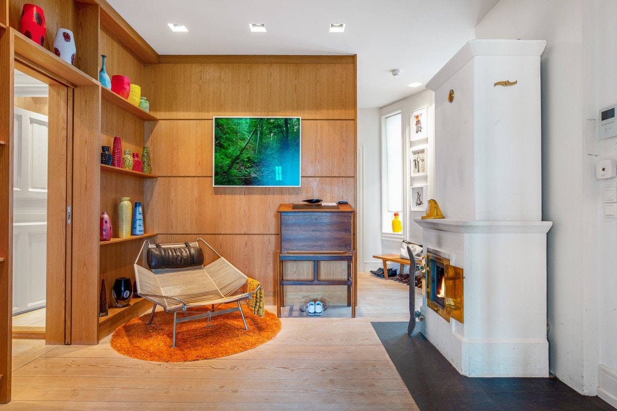 Hall/forstue med garderoberom og sep.wc Galleribilde