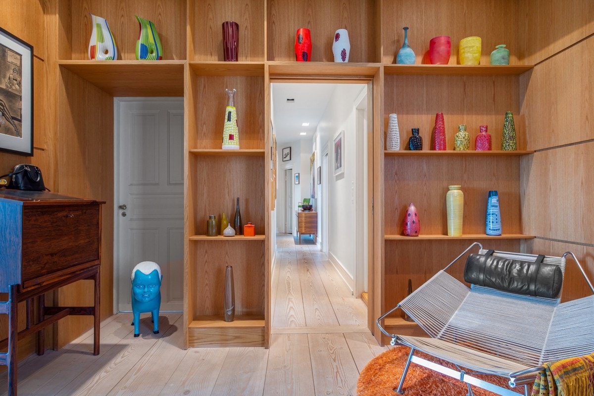 Hall/forstue med kakkelovn Galleribilde