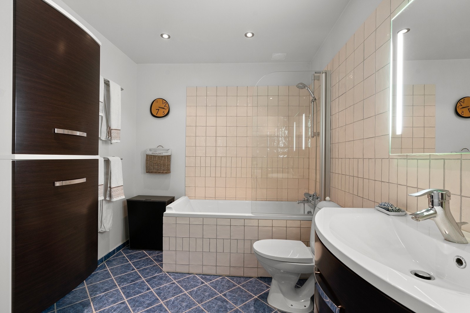 Romslig bad Galleribilde