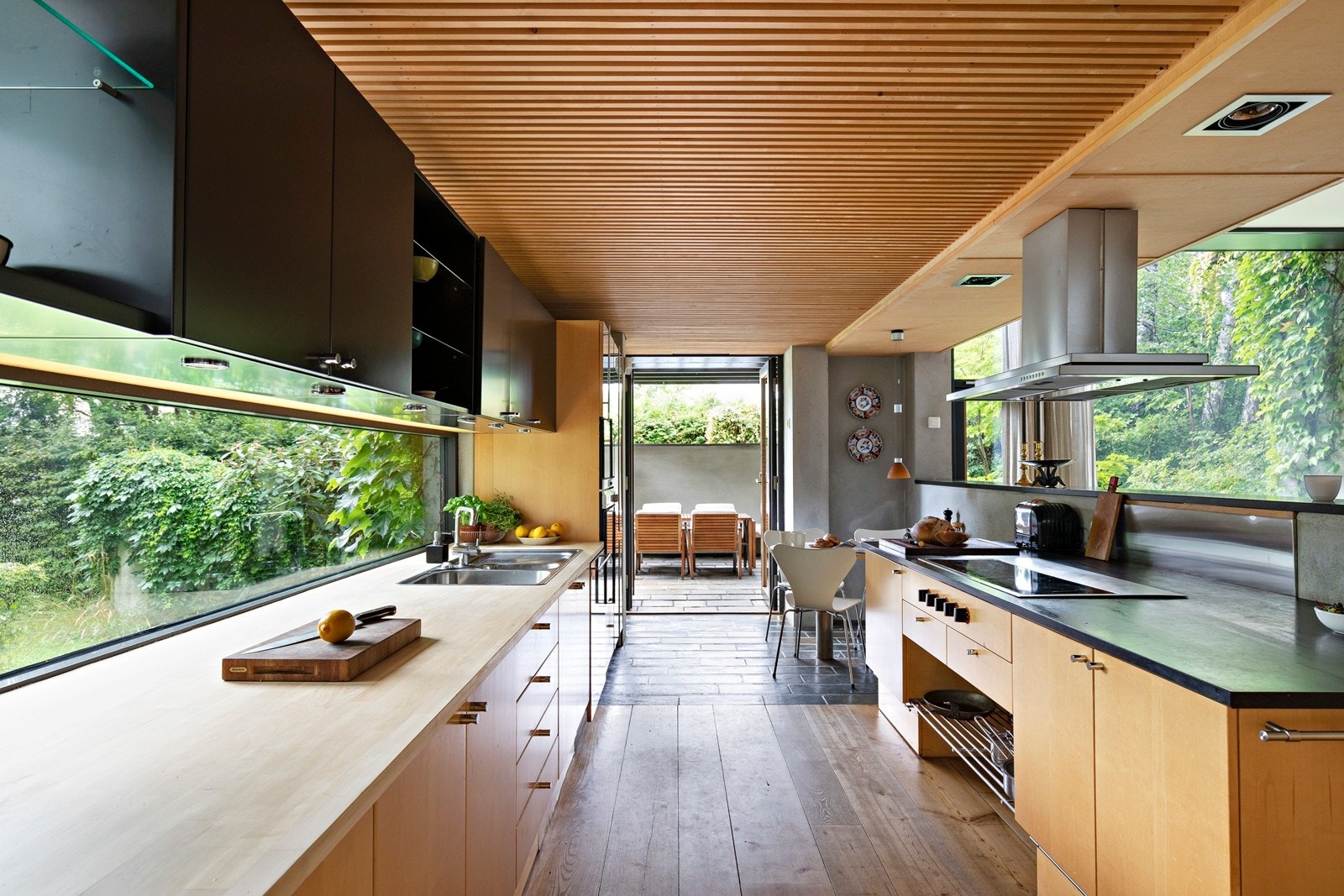 Velutstyrt kjøkken fra Boform med Gaggenau hvitevarer Galleribilde