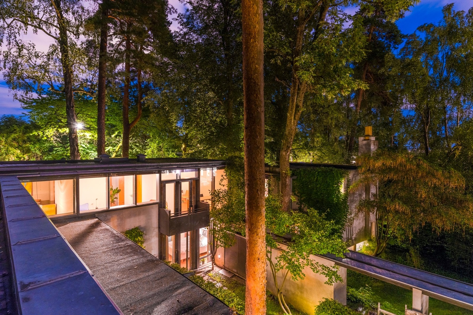 Kveldsstemning i Furulundsveien Galleribilde