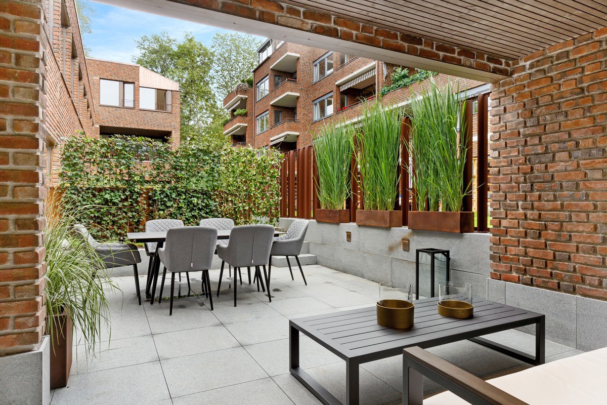 Velkommen til Munthes gate 29A. En unik, nyoppført selveierleilighet med privat inngang, to garasjeplasser og to uteplasser, midt på beste Frogner.