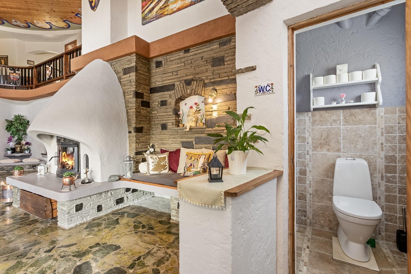 Hall med gjestetoalett Galleribilde