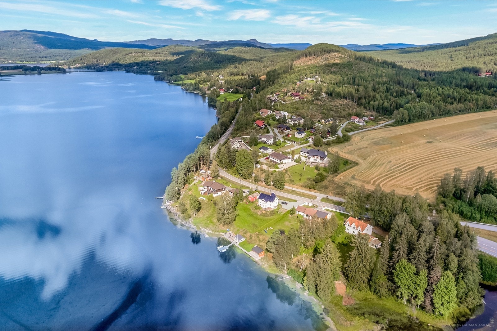 Dronefoto med Norefjell i bakgrunnen Galleribilde