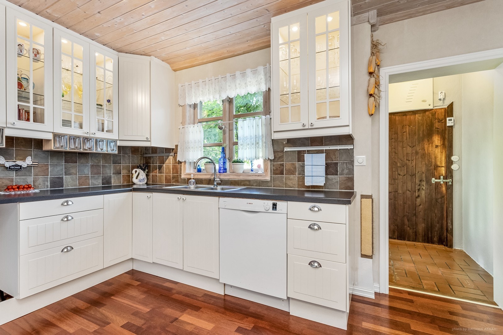 Kjøkken (fronter fra 2004) Galleribilde