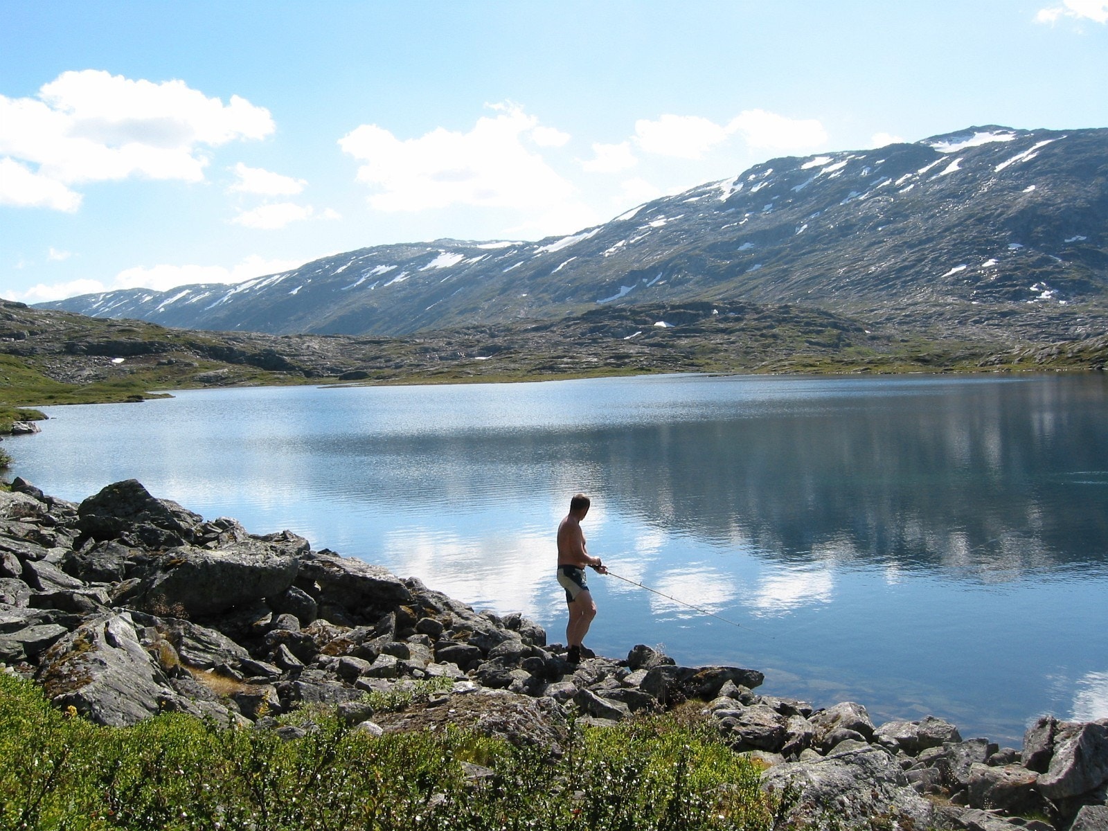 Fiskemuligheter fra hyttedøra Galleribilde